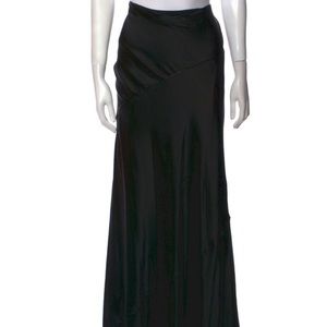 • Emanuel by Emanuel Ungaro Skirt black